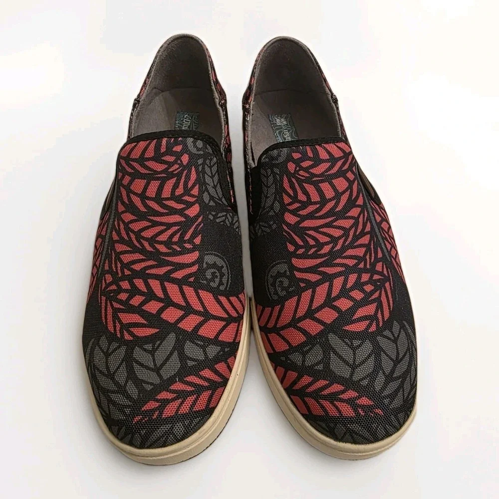 Olukai Kahu PowWow Slip On Shoes Mens 11.5 Red Black Leaf Canvas Loafers 10372
